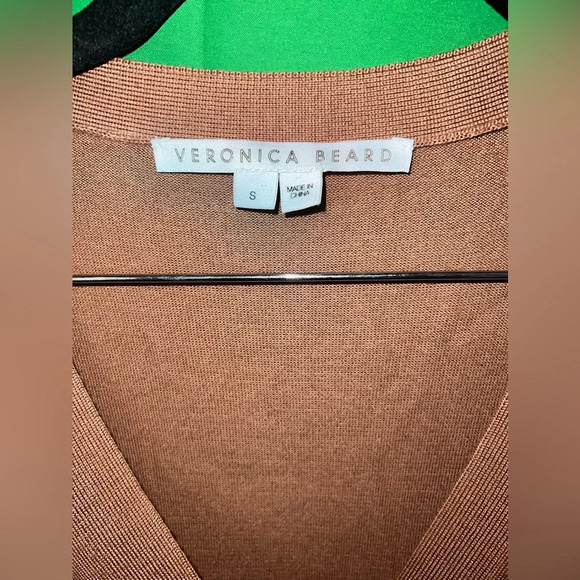 Veronica Beard 100% WoolCardigan size Small- Flaw - Picture 6 of 9